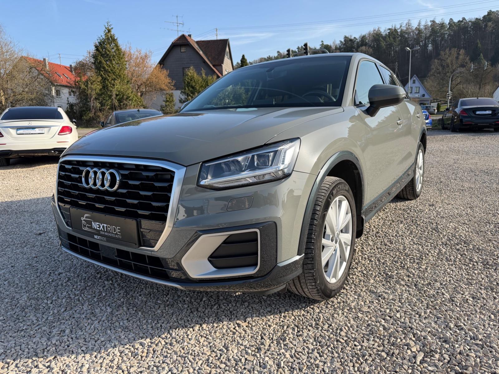 Audi Q2 30 TFSI design CARPLAY|AHK|LED|PDC|VIRTUAL