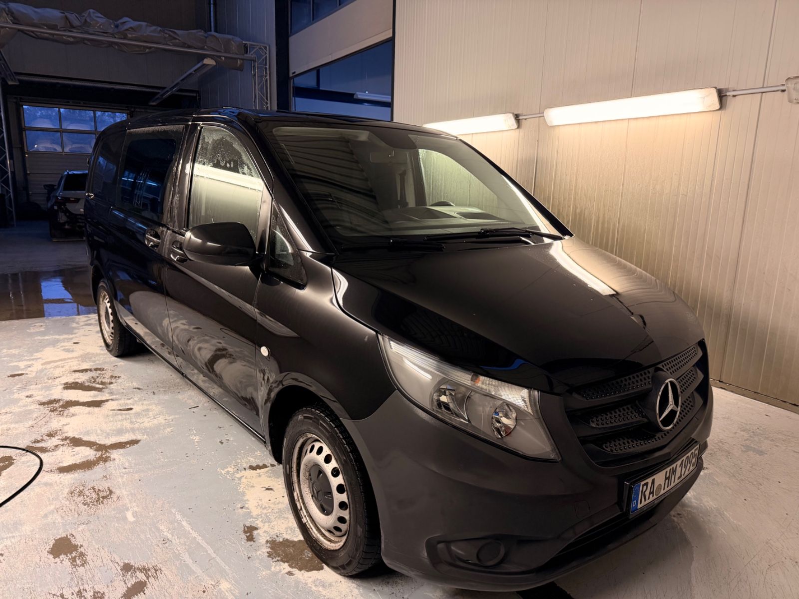 MERCEDES-BENZ Vito