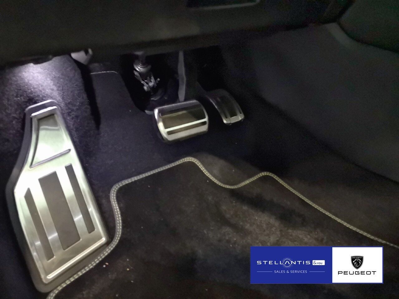 Peugeot 308 - Bild 13