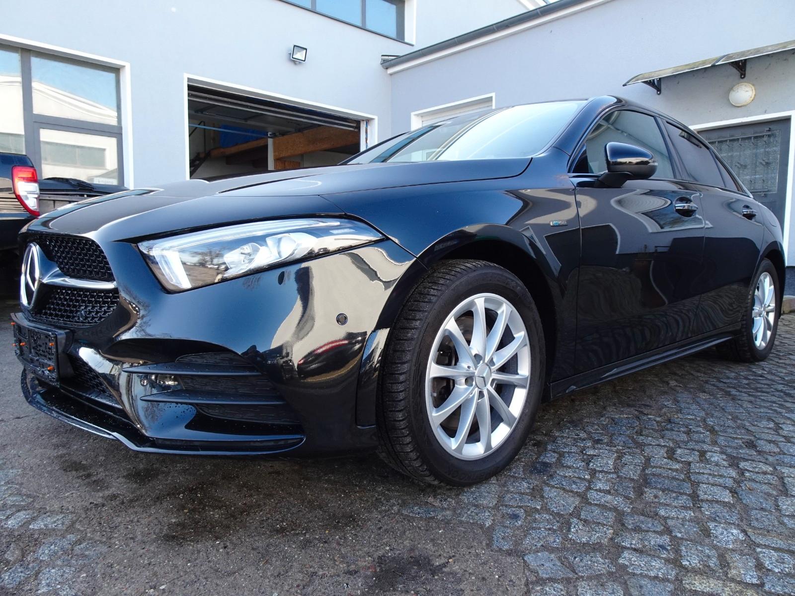 Mercedes-Benz A 250 e Limousine Edition 2020 118kW-NAV-LED-HUP