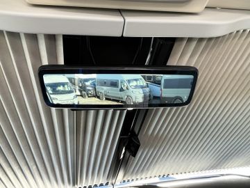 Westfalia Columbus 600 E 180 PS 8G  Skyview ACC Solar 