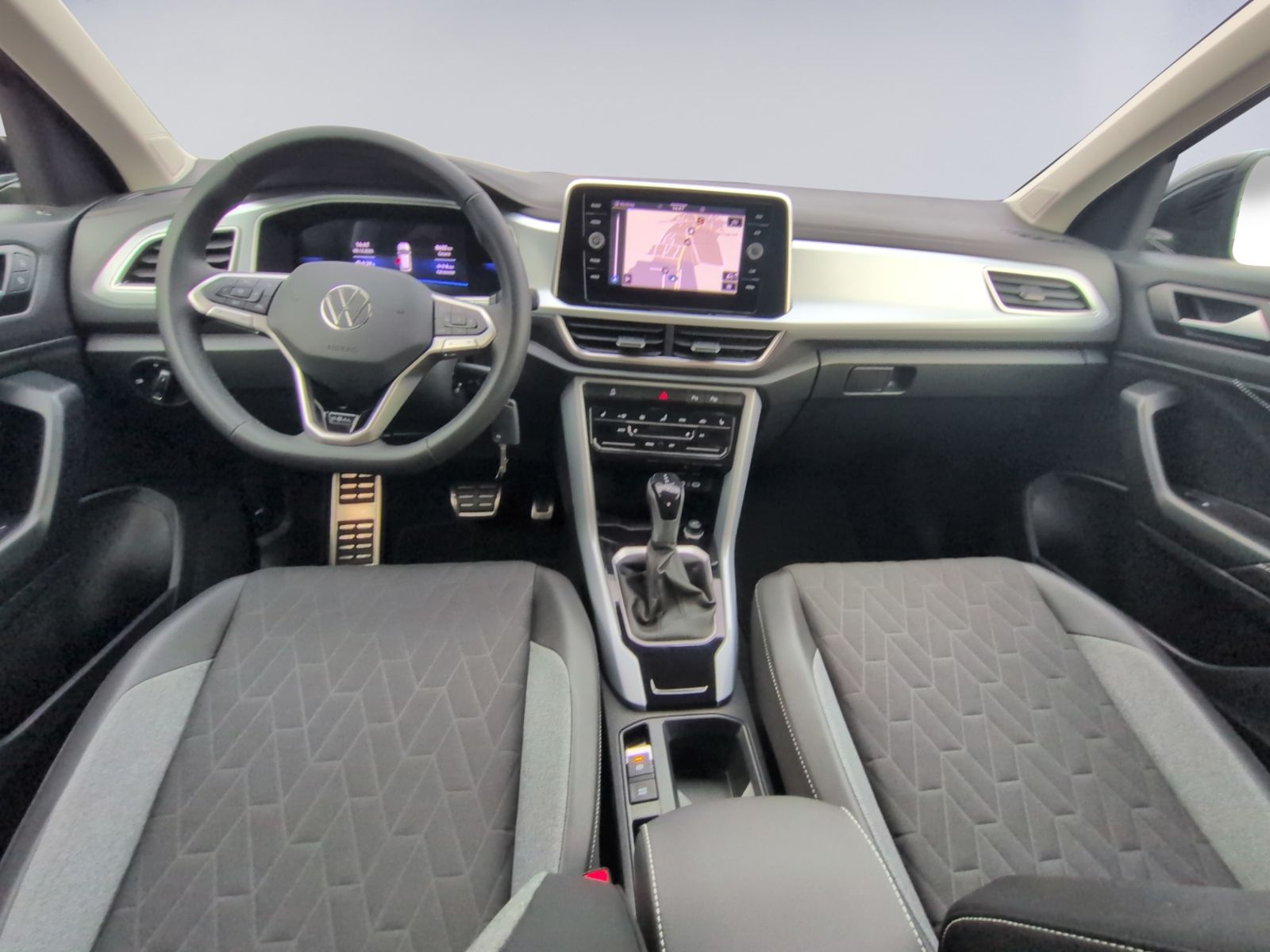 T-Roc 1.5 TSI DSG Goal AHK+NAVI+LED+PARK-ASSIST