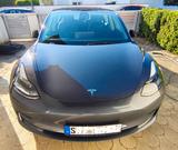 Tesla Model 3 Standard-Reichweite Plus  AHK 8xReifen - Tesla Model 3 in München
