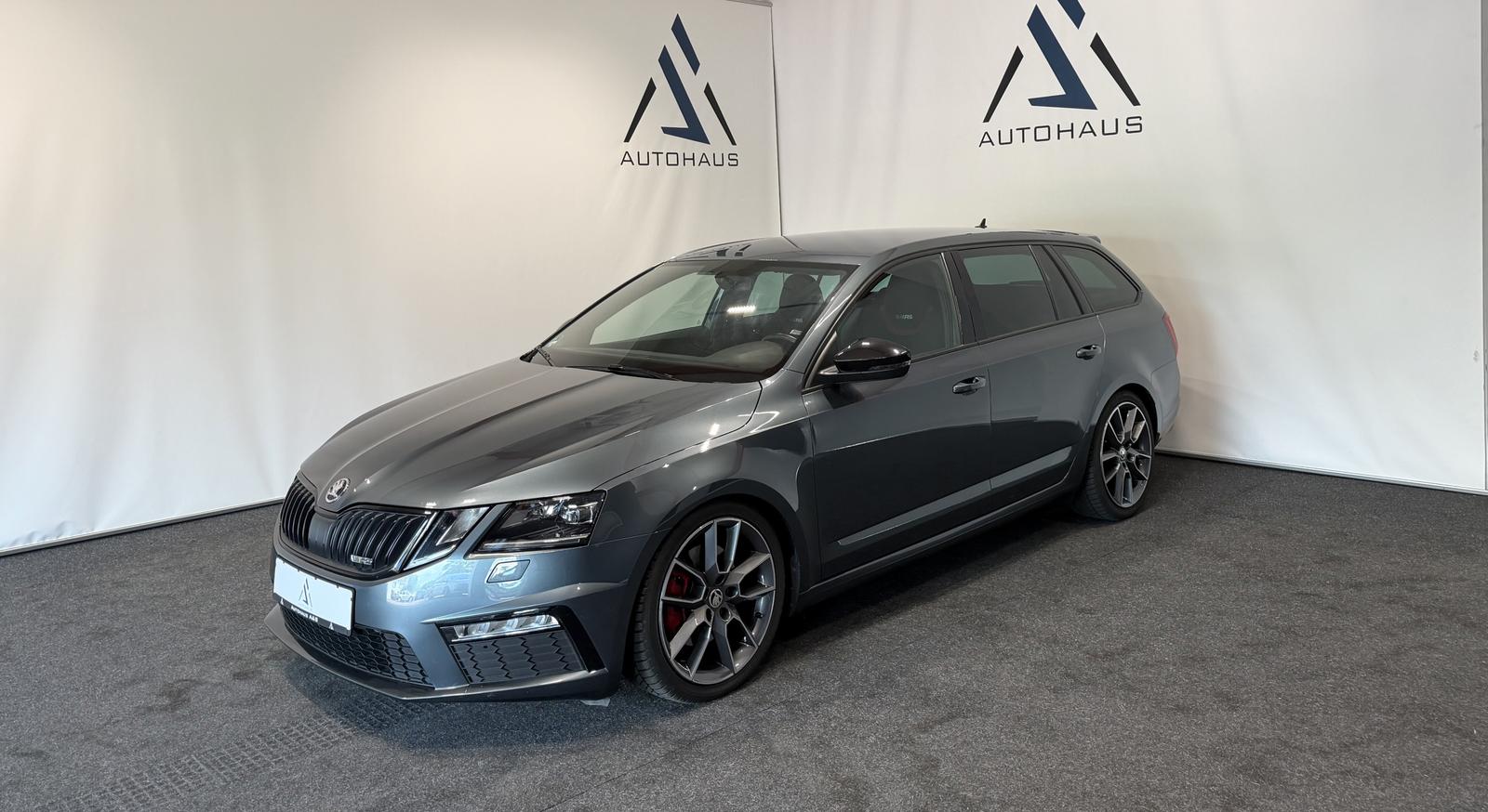 Skoda Octavia RS Autom ACC Navi LED SHZ PDC CarPlay 