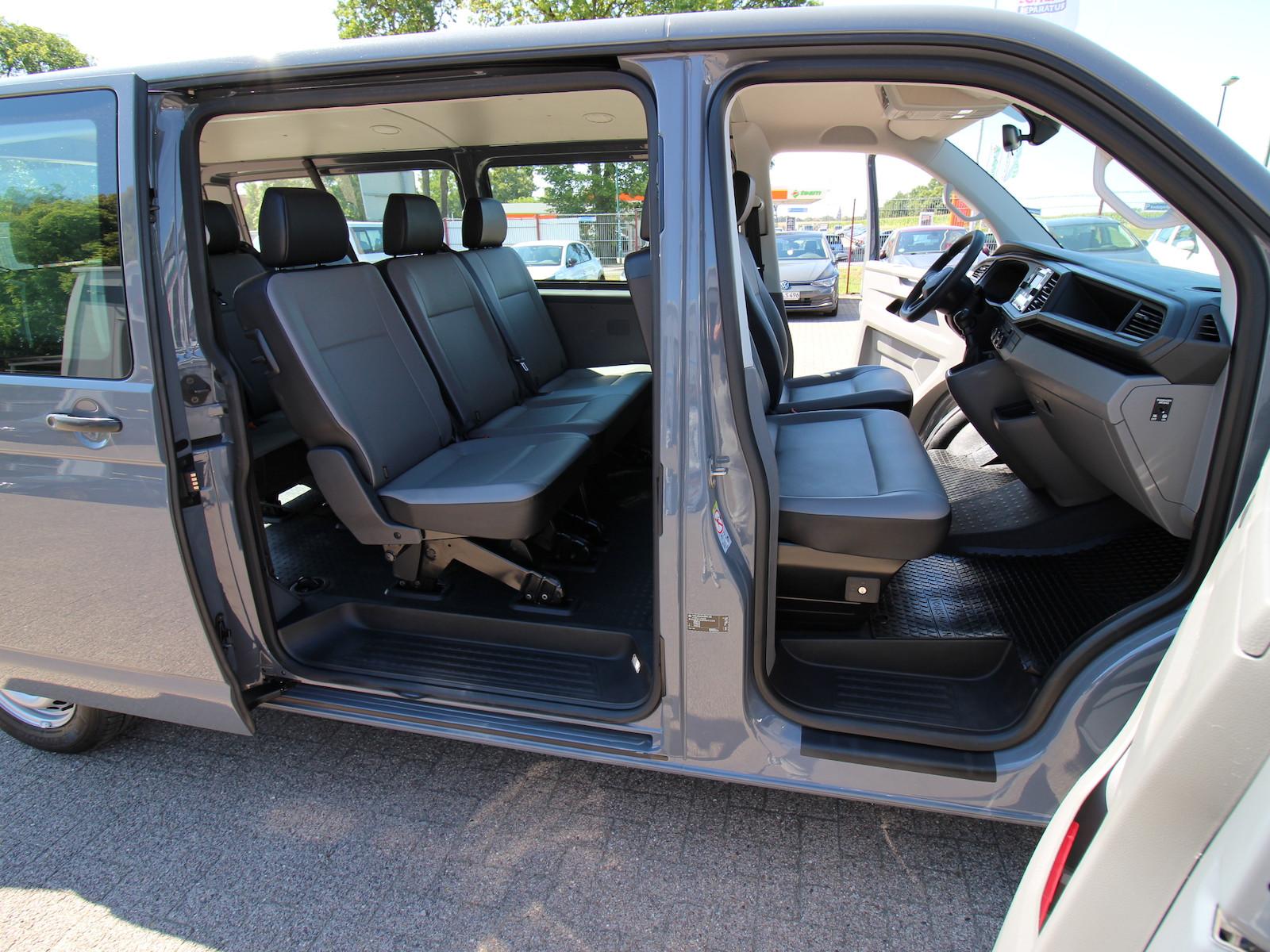 Volkswagen T6.1 Transporter Kombi lang 2.0 TDI 9-SITZER+AHK