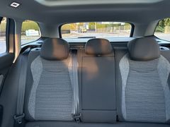 SKODA Combi 2.0 TSI 265PS AHK PANO Matrix Head up