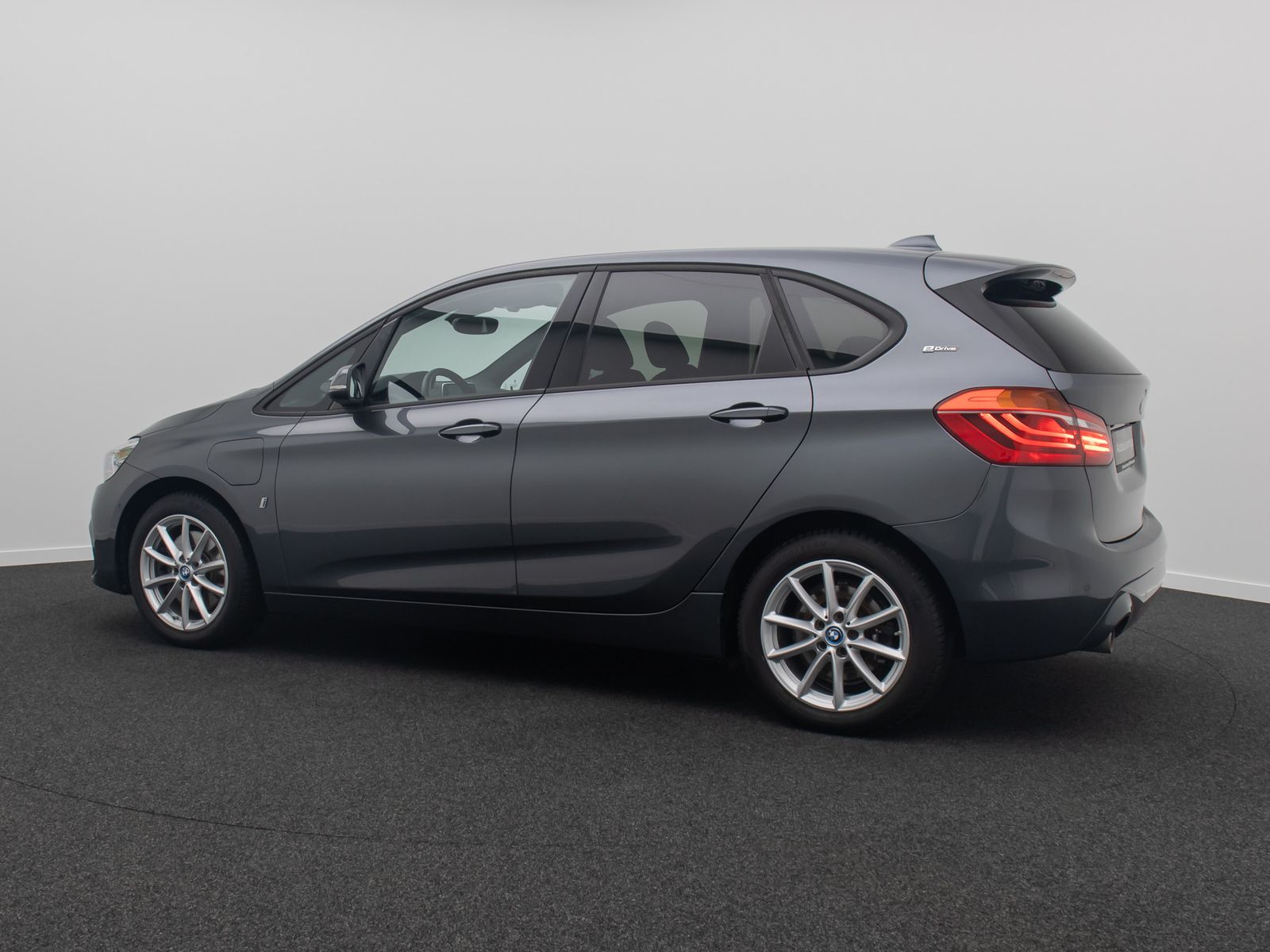 Fahrzeugabbildung BMW 225 Active Tourer iPerf Kamera DAB Sportsitz