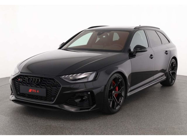 Audi RS4 Avant TFSI quattro Competition plus LP: 119.