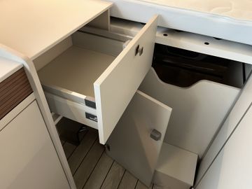 Westfalia Columbus 600 D 140PS  Premium Winter LED 