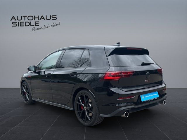Volkswagen Golf VIII GTI 2.0 TSI foto 4
