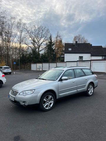 Subaru Legacy Outback *1 HAND* 2.5 4x4