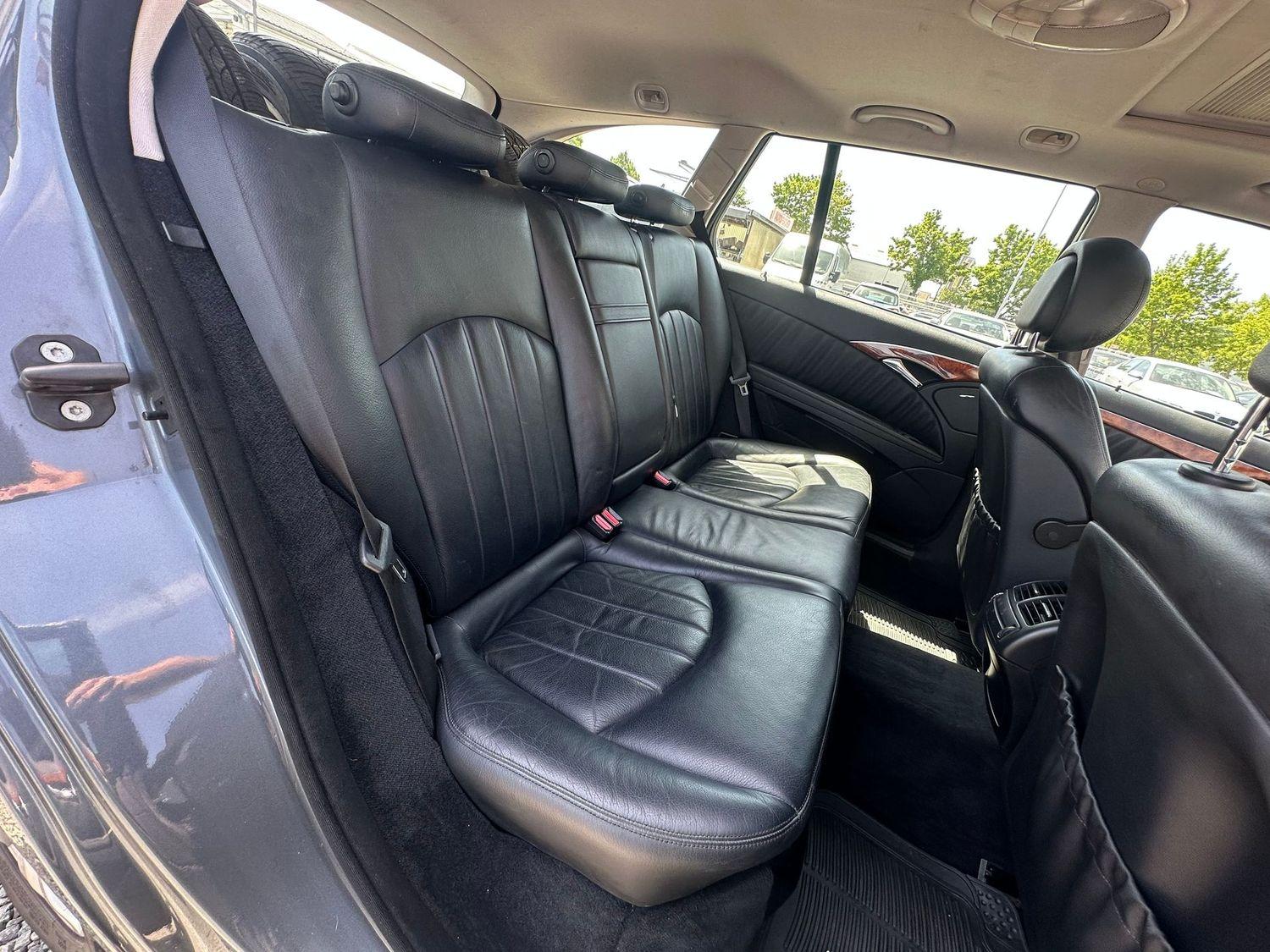 Mercedes-Benz E280 2006 — photo 28