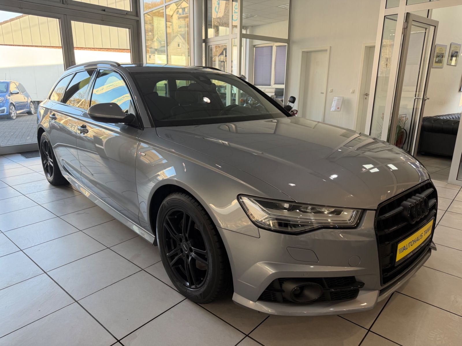 Fahrzeugabbildung Audi A6 Avant 2.0 TDI ultra*S-Line Plus