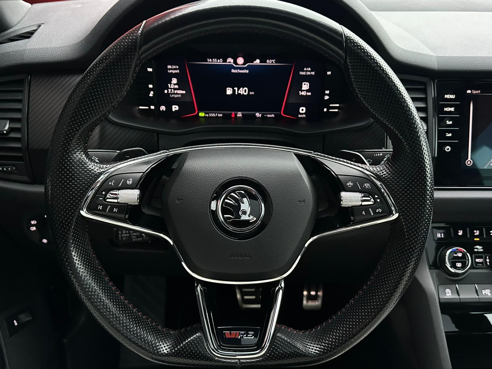 SKODA Kodiaq 2.0TDI RS 4x4* LED#AHK#SHZ#LH#PANO#KEYLES - Image 11