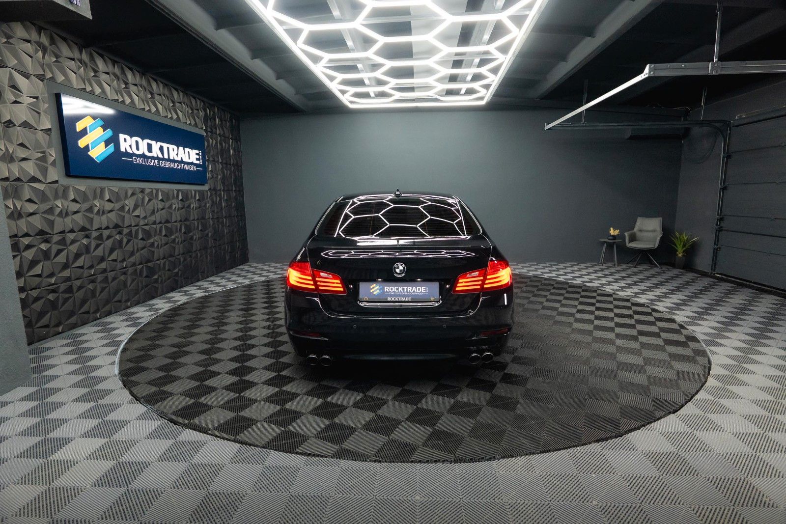 Fahrzeugabbildung BMW 535i Sport Limousine *20Zoll*REMUS*Eibach*380PS*