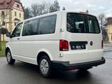 Volkswagen T6.1 2.0 TDI 8 SITZER TEMP. KLIMA PDC - LKWs & Trucks in Karlsruhe