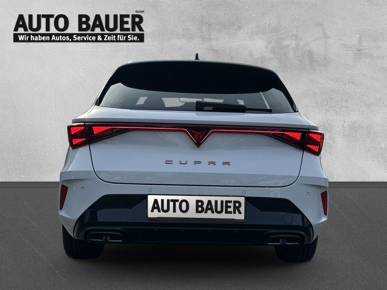 Fahrzeugabbildung CUPRA Leon Sportstourer 1.5 TSI 110 kW (150 PS) 6-Gang - mit KI generiert/bearbeitet