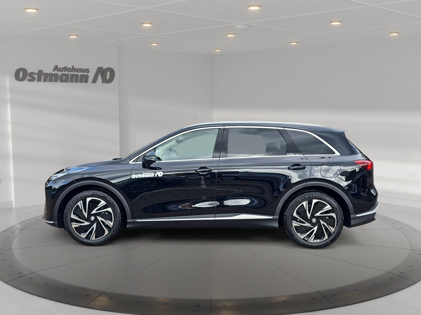 MG S6 EV