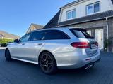Mercedes-Benz E 200 d T, Voll, Leder, AMG, Night u.v.m wie NEU - Mercedes-Benz E 200 in Hamm