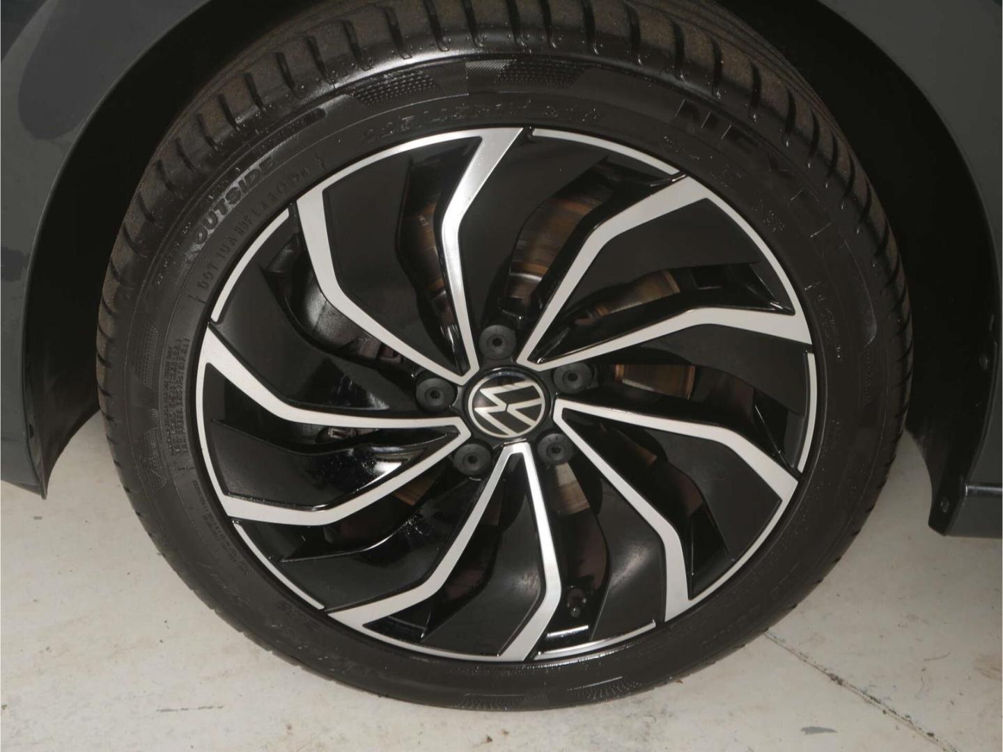 Volkswagen Golf 2.0 TSI Style DSG App-Connect/LED/17'', миниатюра 5
