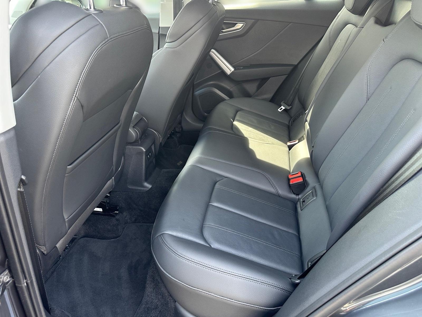 Audi Q2 advanced NAVI*LED*RFK*17LM*LEDER*GRA*5J GAR, миниатюра 9