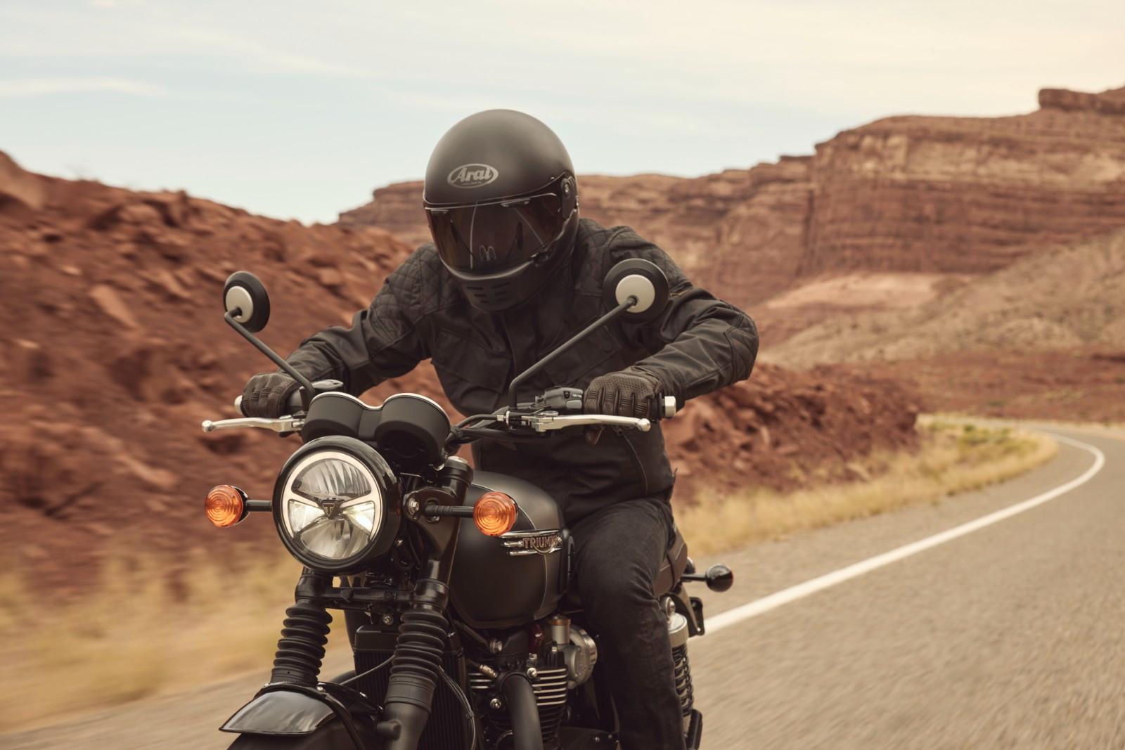 Triumph Bonneville T120 Black NEUSTE MODELLJAHR  2026