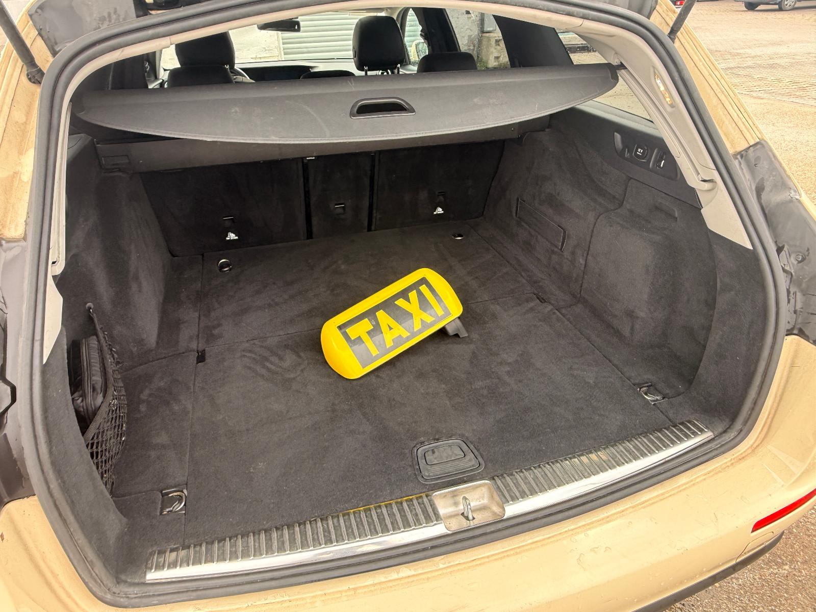 Mercedes-Benz E 220 E T-Modell    Vollfahrbereit