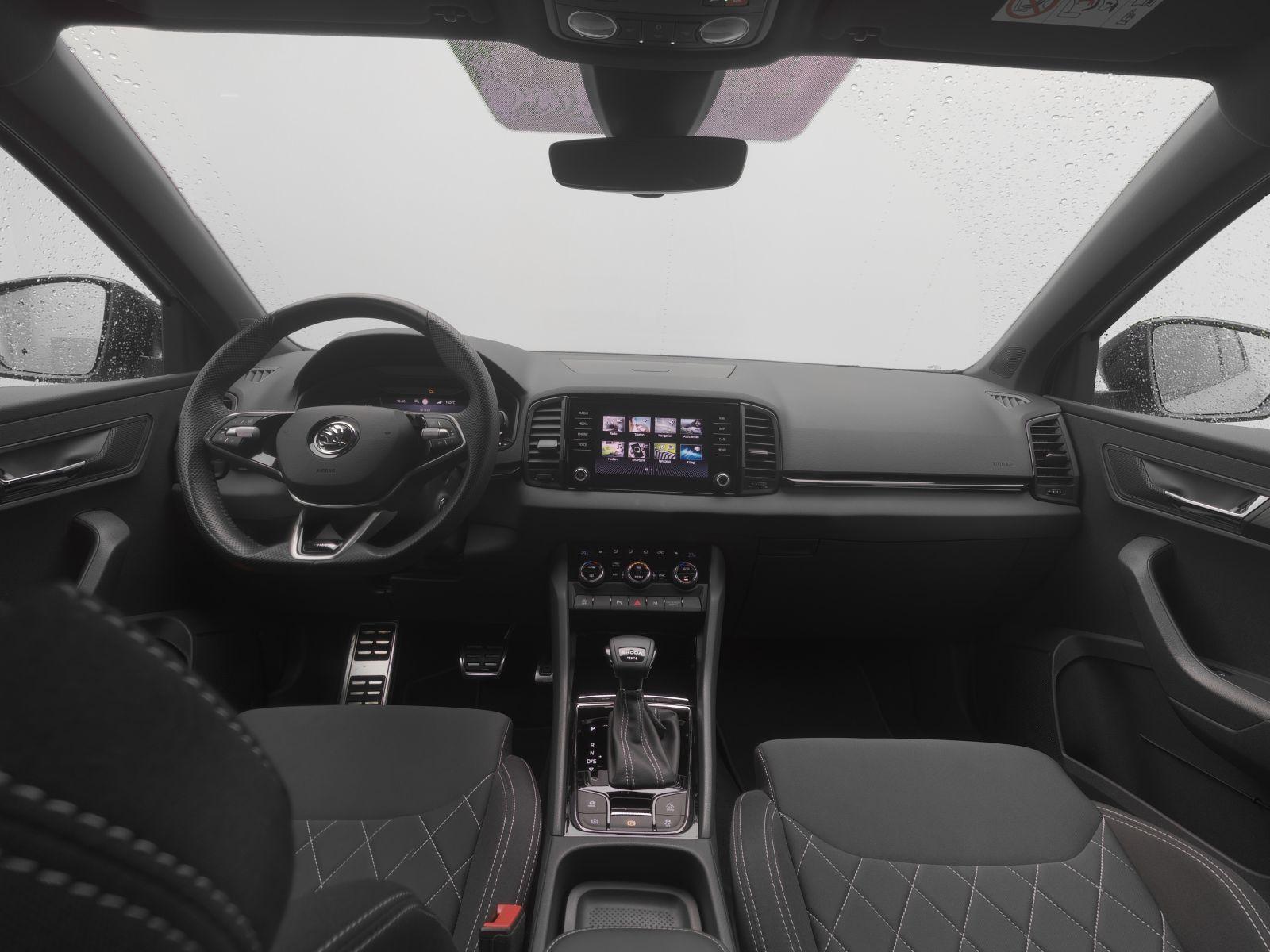 Skoda Karoq Sportline 2.0TSI 4x4 DSG *GRA*R-KAM*LED*18
