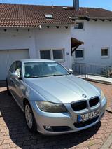BMW 318i - Motor zuverlässig mit Gebrauchsspuren - BMW 318: 318i Motor