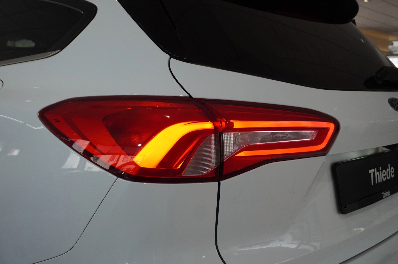 Fahrzeugabbildung Ford Focus Turnier 1.5D TITANIUM NAVI/LED/KAMERA/DAB+