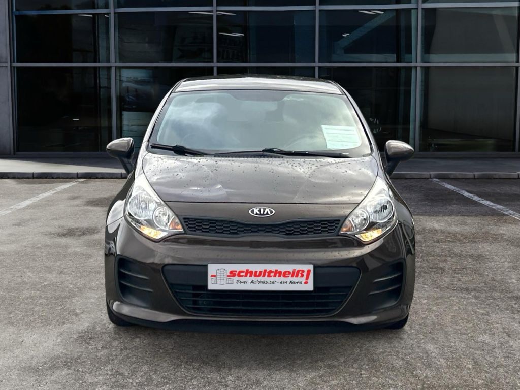 Fahrzeugabbildung Kia Rio 1.2 Attract