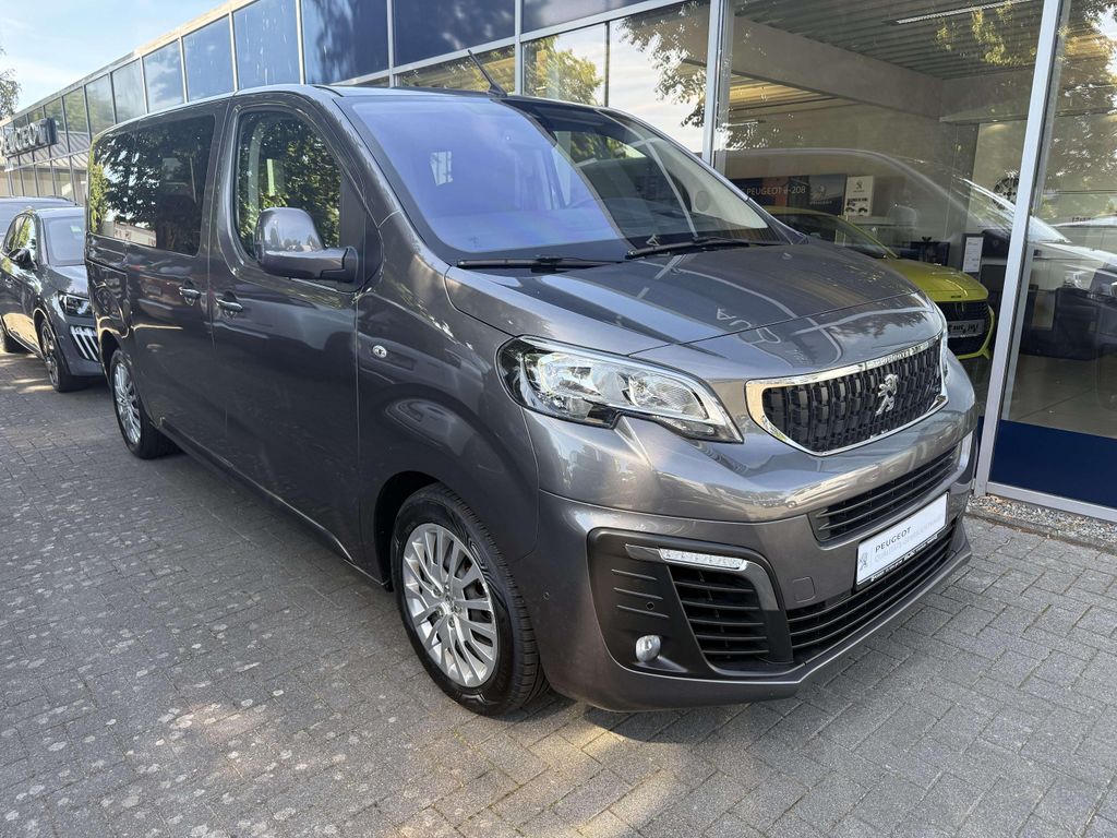 Image of Peugeot Traveller