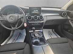 MERCEDES-BENZ C 200 Navi 360 Kamera LED El. Heckklappe Mehrzon