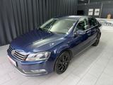Volkswagen Passat Lim. 2.0 TDI Comfortline|PDC|NAVI|AHK - Volkswagen Passat mit Diesel-Antrieb: Limousine, Schaltgetriebe