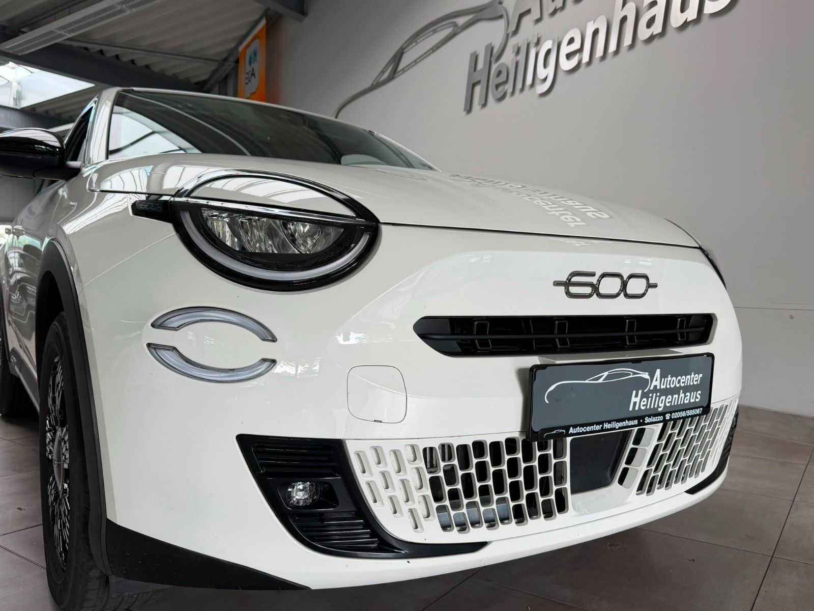Fiat 600 1.2 Hybrid DCT LED DAB Tempo Alufelgen PDC