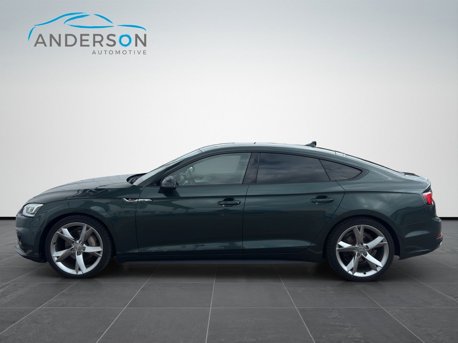 Fahrzeugabbildung Audi A5 SPORTB 40TDI S LINE BLACK LED AHK ACC KEYLESS