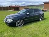 Audi S4 2.7 quattro Avant - - Audi S4 mit Benzin-Antrieb: Kombi, 2.7