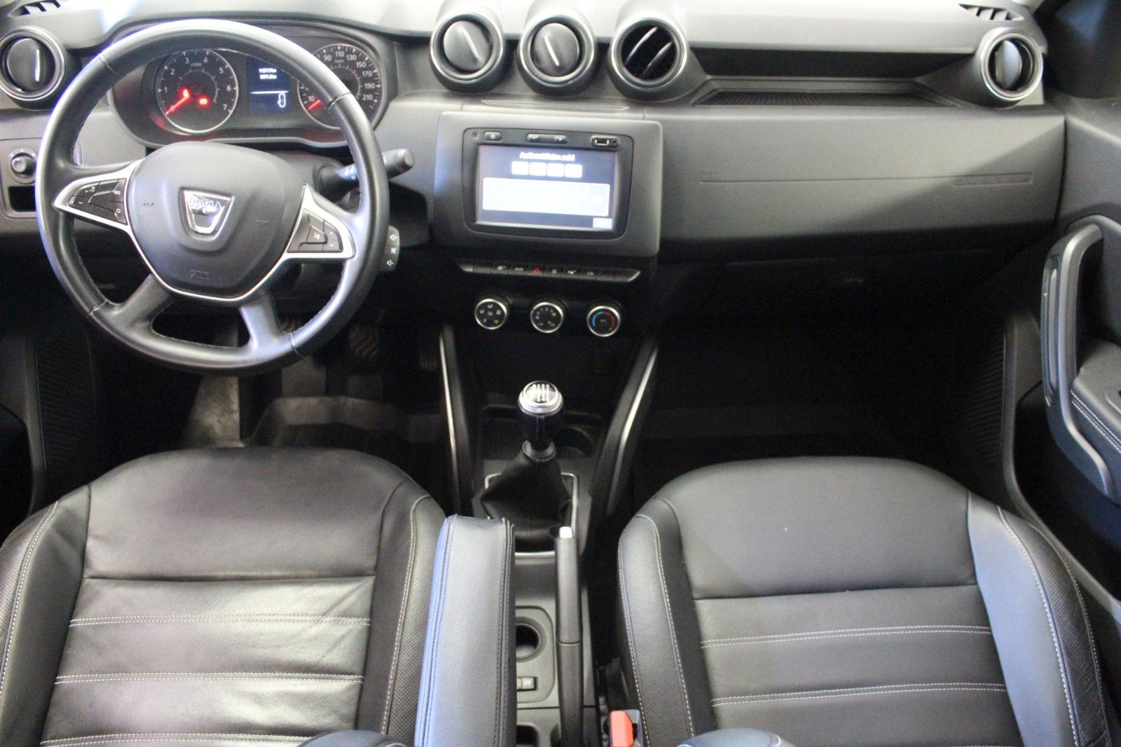 Fahrzeugabbildung Dacia Duster TCE 125 Prestige AHK*Leder *Navi