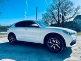 Alfa Romeo Stelvio 2.2 Diesel Q4 - Alfa Romeo Spider von privat