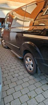 Ford Tourneo Custom - Ford Tourneo Custom
