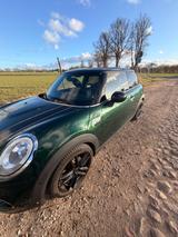 MINI Cooper S Cooper S - MINI Cooper S mit Benzin-Antrieb: Kleinwagen, Schaltgetriebe