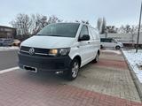 Volkswagen T6 Transporter - Volkswagen T6 Transporter in Magdeburg