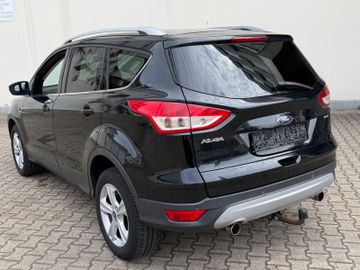 Ford Kuga - 8