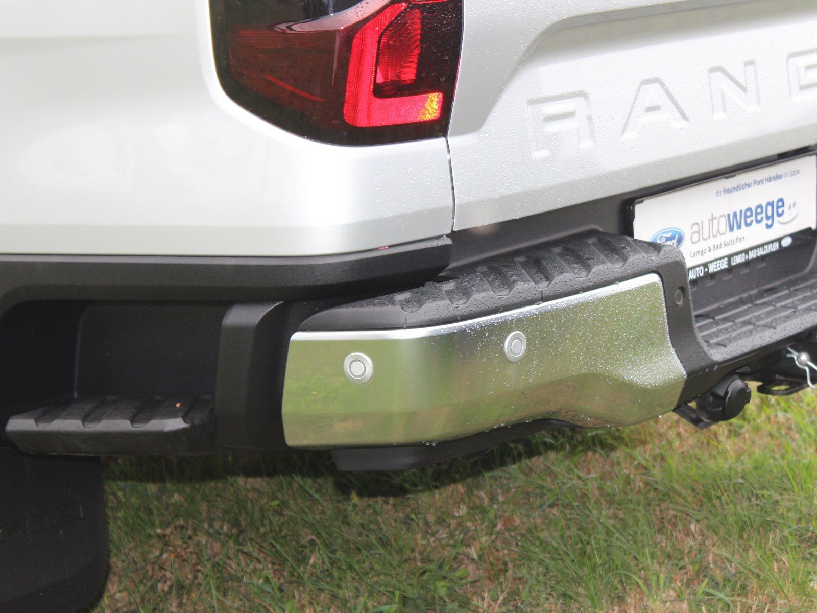Fahrzeugabbildung Ford Ranger Platinum e-4WD Doppelkabine