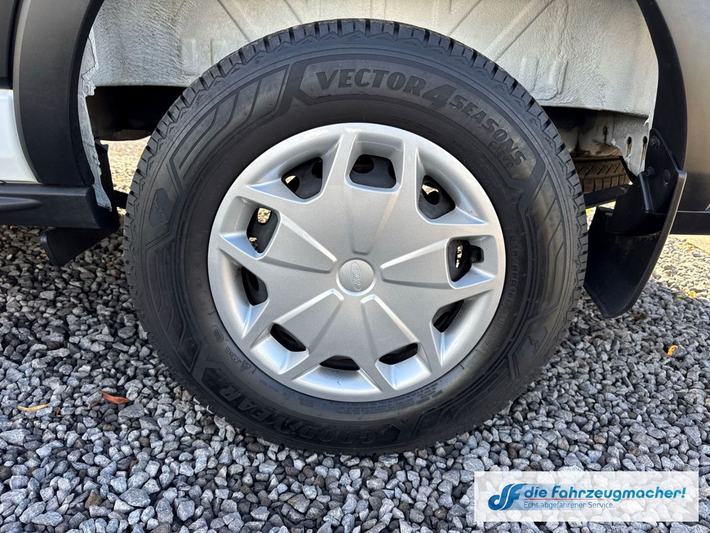 Fahrzeugabbildung Ford Transit Kasten 350 L2 Trend Klimaautom DAB Totwi