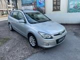 Hyundai i30 2.0 cw Automatik Style /Klimaauto. /AHK /SHZ - Hyundai i30: Cw Style