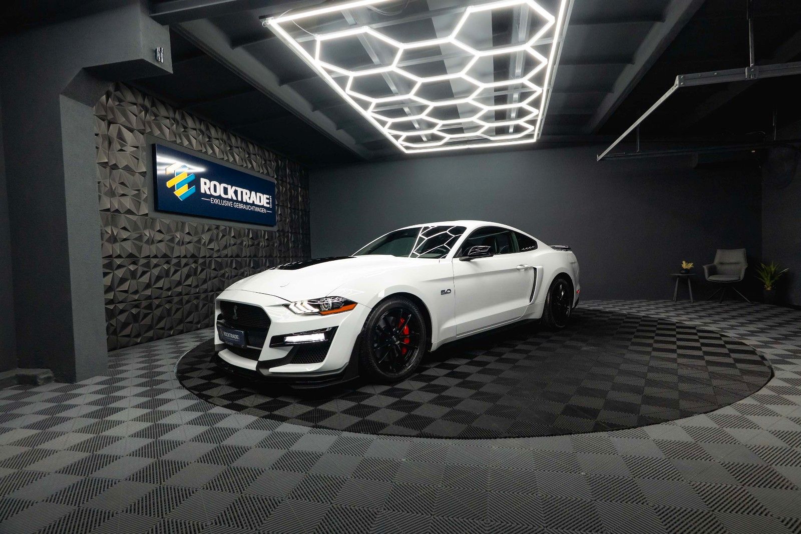 Fahrzeugabbildung Ford Mustang Shelby GT 500 5.0 V8 Performance LED 19%