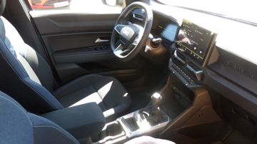 Dacia Duster III Journey TCe 130 PS mit Winterpaket Na