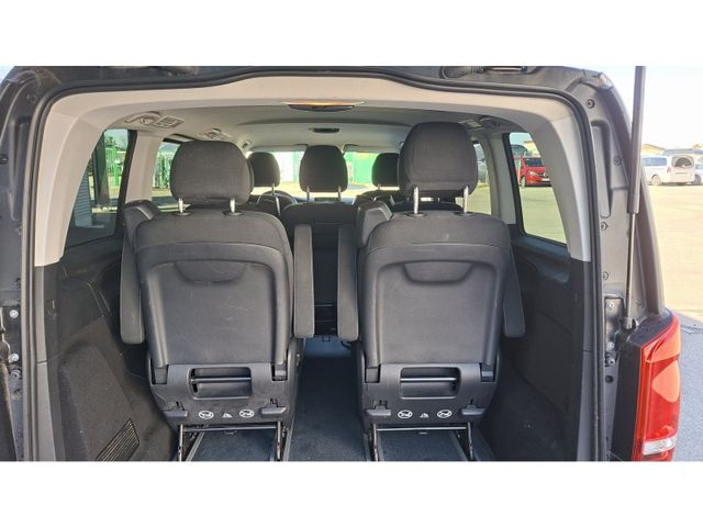 Mercedes-Benz V 220