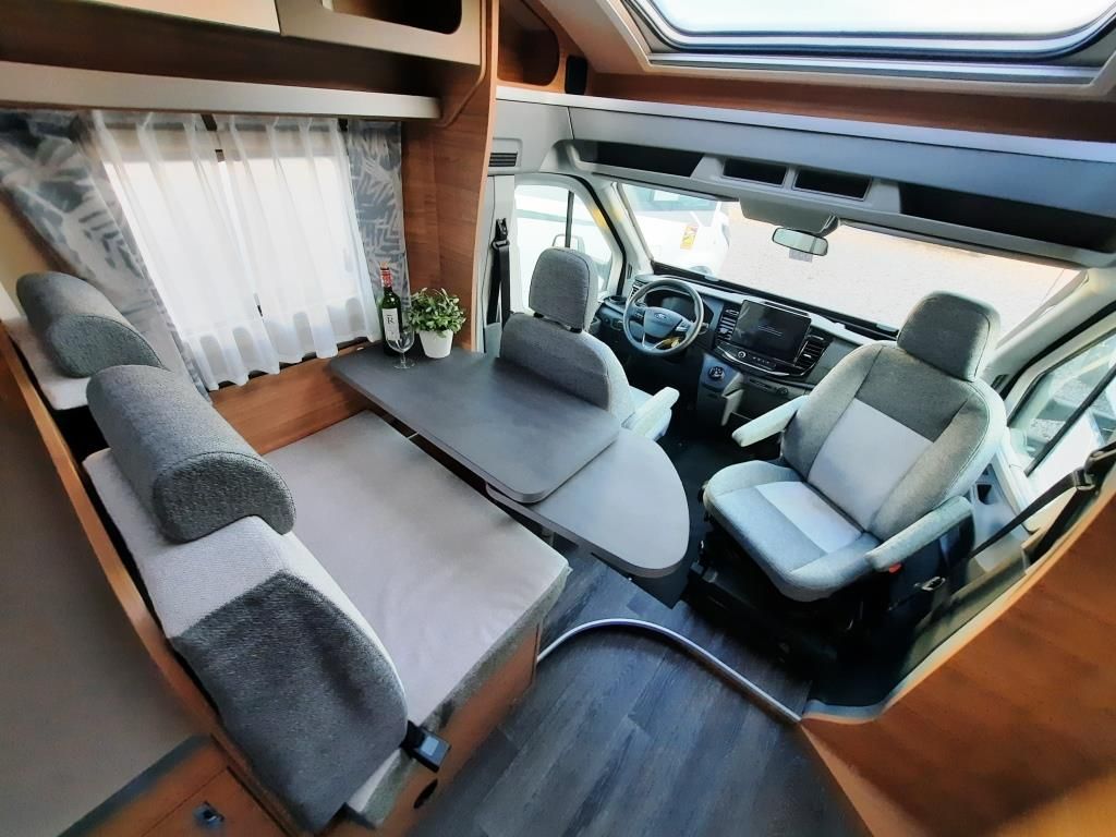 Fahrzeugabbildung Weinsberg CaraLoft 550 MF Verfüg./Sparen Sie 26.857,- €
